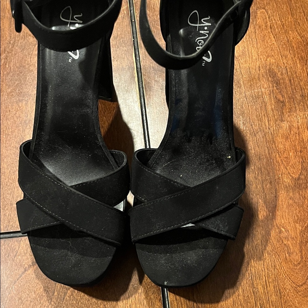 Black Women's Sandals